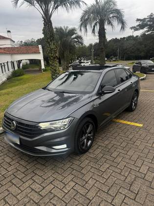 VOLKSWAGEN JETTA 1.4 250 TSI TOTAL FLEX R-LINE TIPTRONIC VOLKSWAGEN JETTA 1.4 250 TSI TOTAL FLEX R-LINE TIPTRONIC